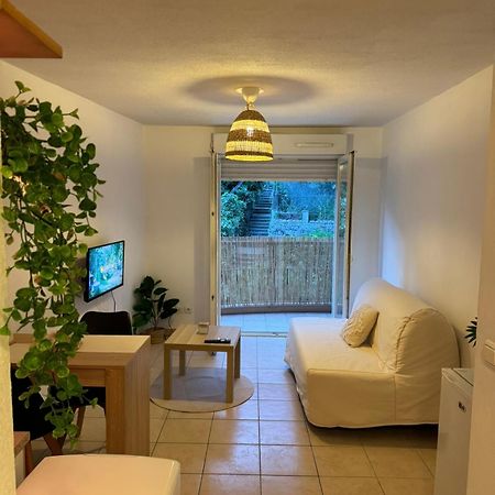 Studio Confortable Avec Vue Ницца Экстерьер фото